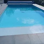 Troyes Piscine Chauffee Sans Vis A Vis Et Jacuzzi Massant 빌라 Saint-André-les-Vergers