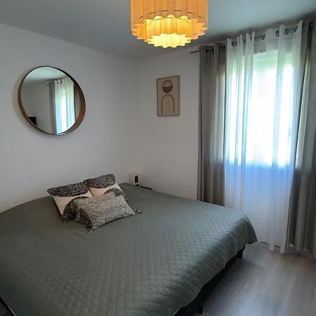 Villa Troyes Piscine Chauffee Sans Vis A Vis Et Jacuzzi Massant Saint-André-les-Vergers